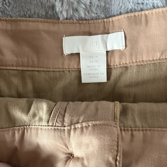 H&M - Corduroy Mini Skirt - Tan (XL/14) - Picture 3 of 3